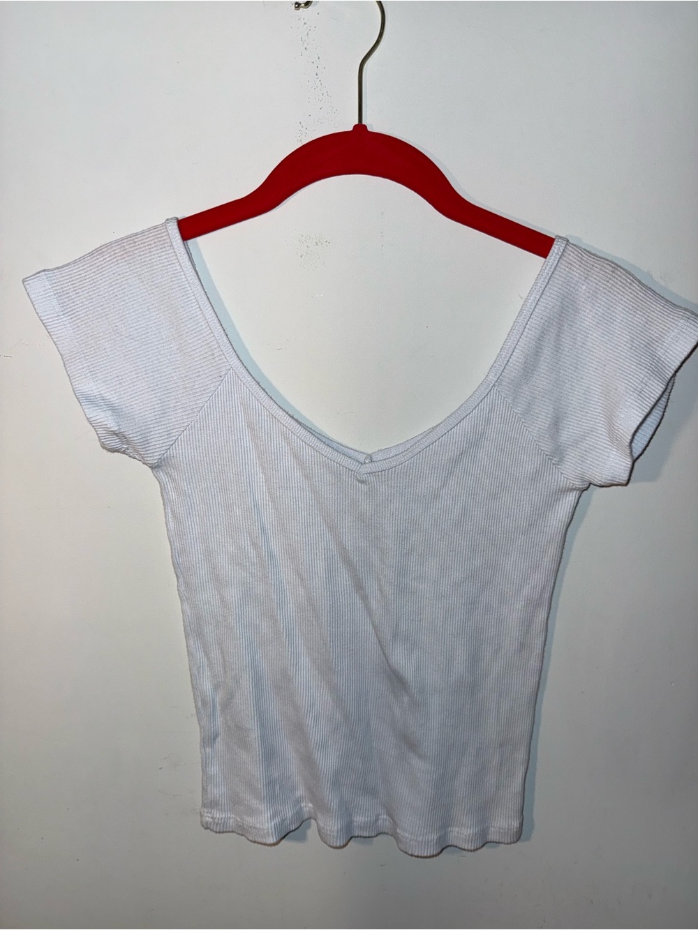 Brandy Melville John Galt Ribbed Scoop Short Sleeve Top